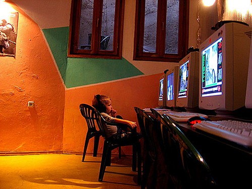 South Korea to Pull Plug on Internet Gaming at Midnight for Teens