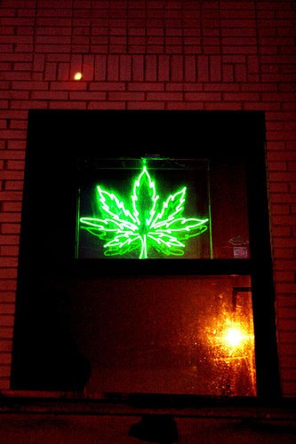DEA Arrest Owners of 6 L.A. Medical Marijuana Dispensaries